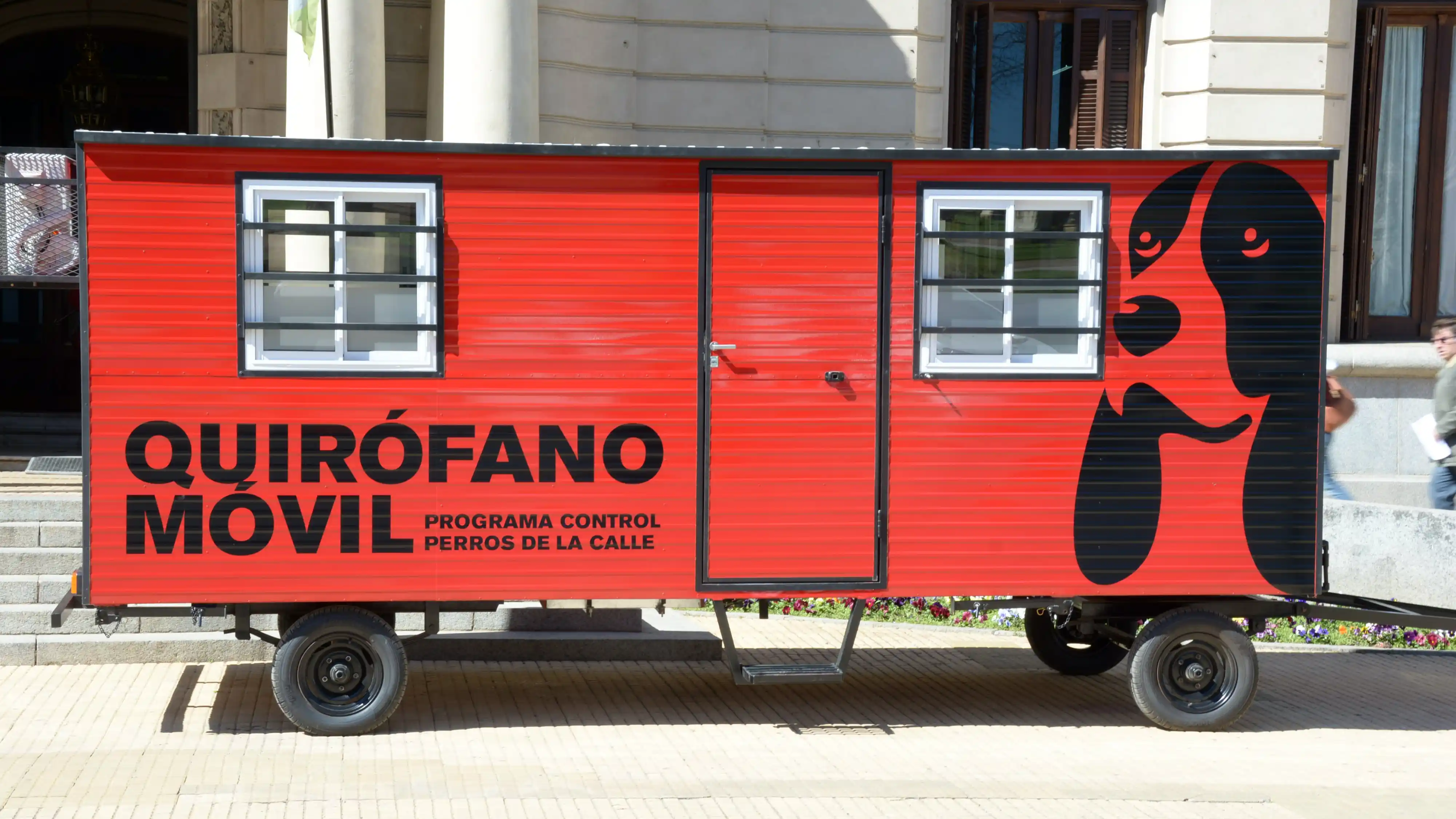 La actividad se desarrollará en el quirófano fijo ubicado en Fleming 530.