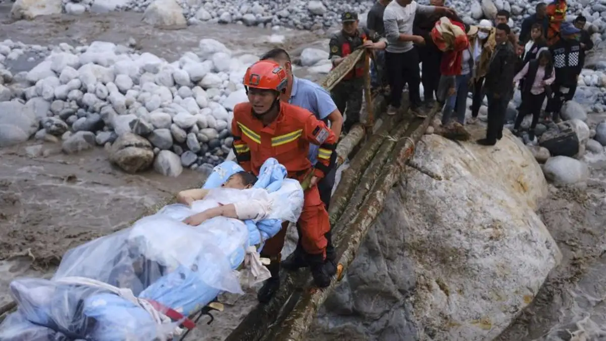 Asciende a 46 en número de muertos por el terremoto en China