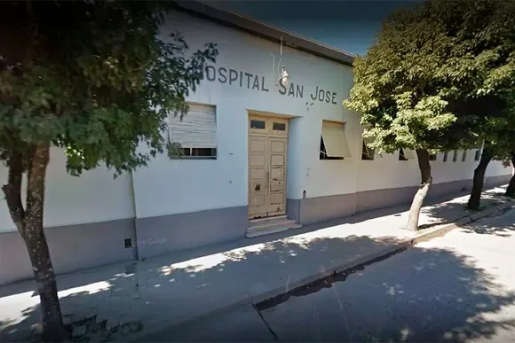 Una menor de 14 años perdió la vida intoxicada tras pasar la noche con leños encendidos