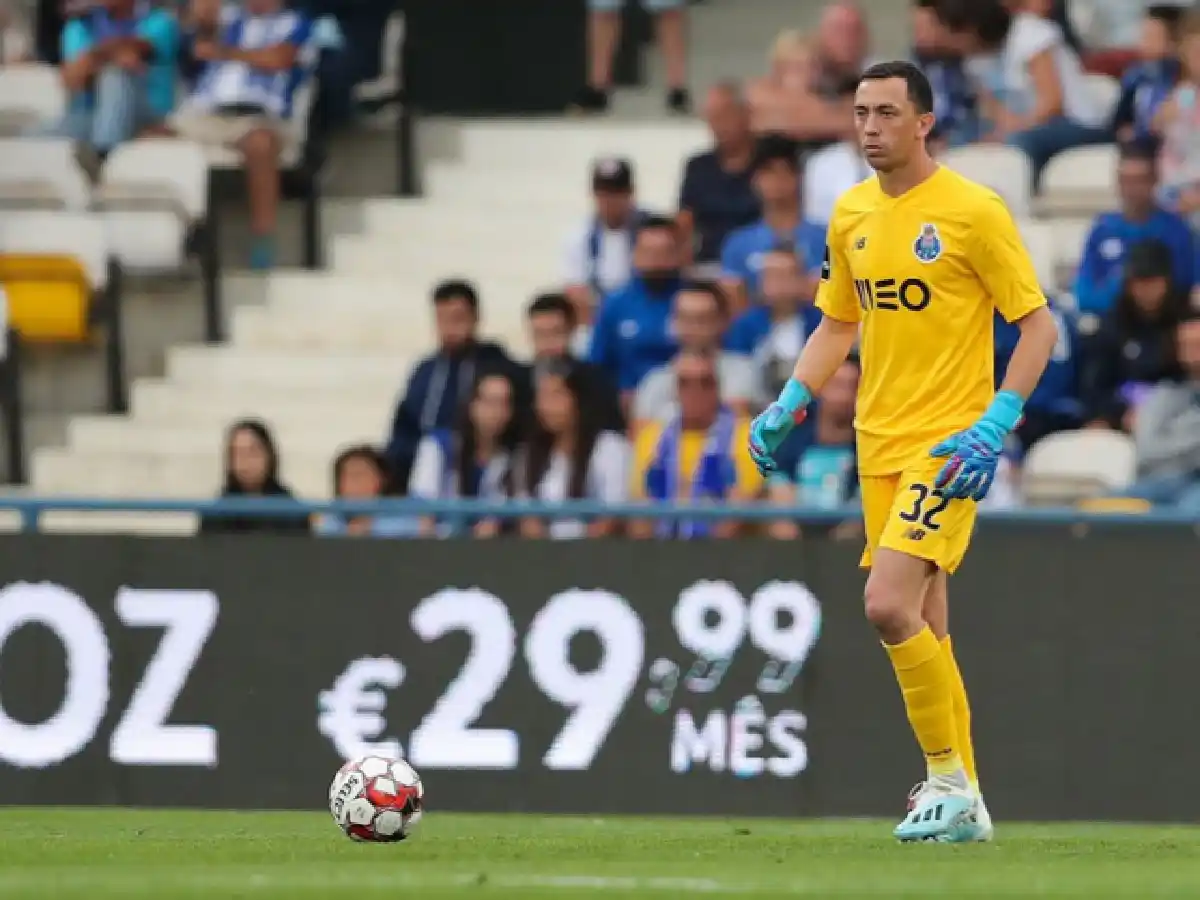 Porto ganó y se consolidó en la punta del fútbol portugués