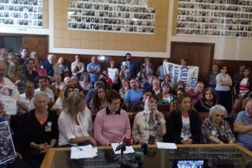 MAR DEL PLATA: Organismos de DD.HH. se reunieron para marchar contra Etchecolatz