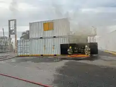 Formación clave para enfrentar el fuego: bomberos gualeyos se capacitaron en ventilación táctica