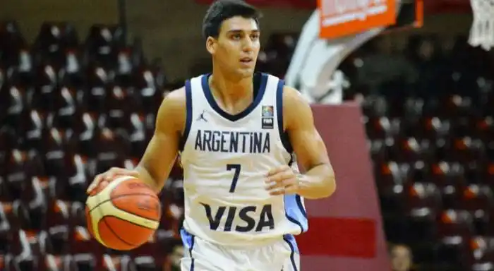 El basquetbolista Facundo Corvalán superó el coronavirus y fue dado de alta