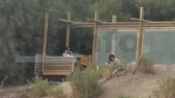 Piedra libre para Cristina Kirchner en la costa: cómo pasa sus días de vacaciones y un secreto revelado en Monte Hermoso