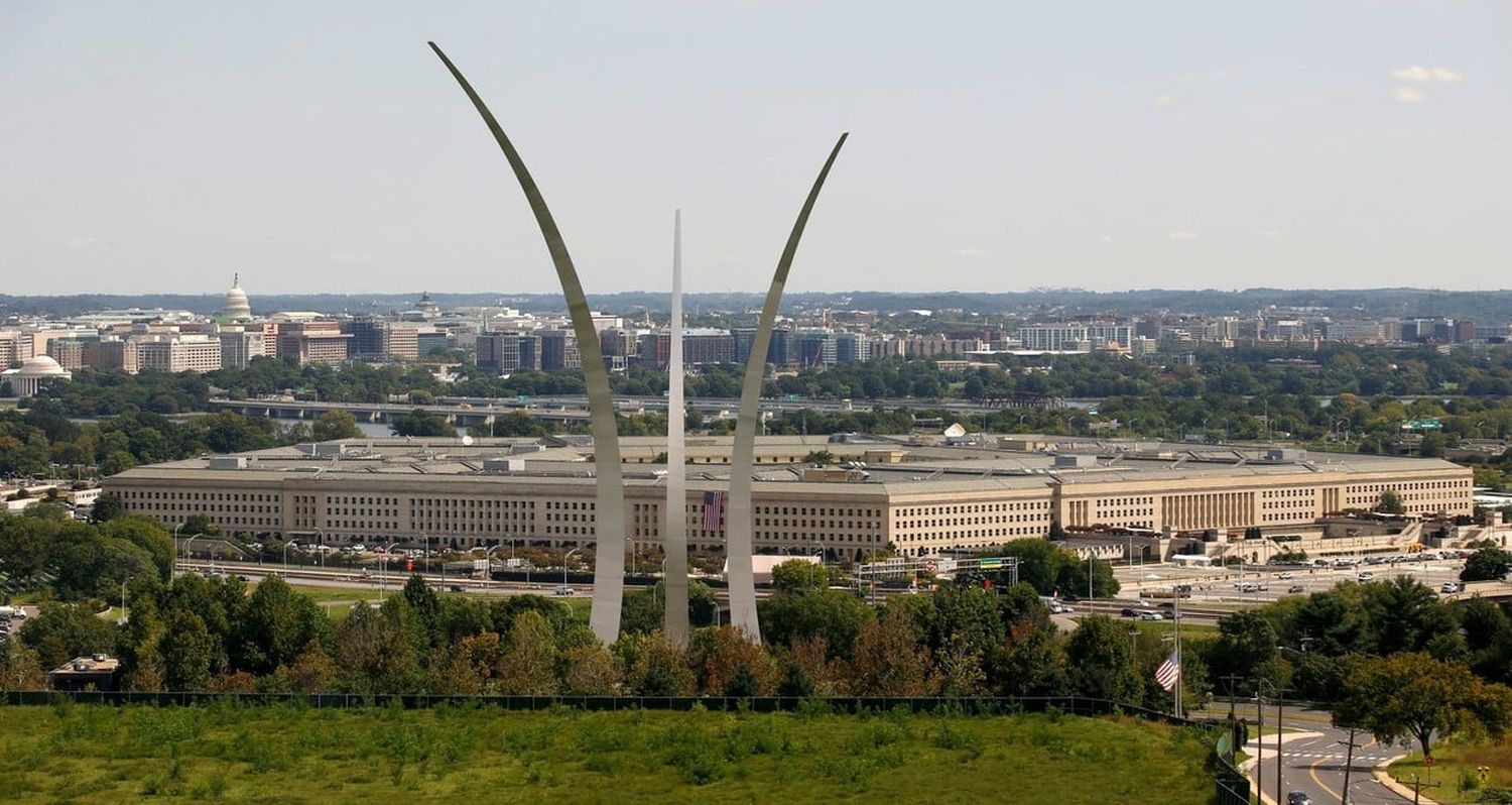 Informe oficial de Estados Unidos advierte que en 2022 “se triplicaron los avistamientos de ovnis”