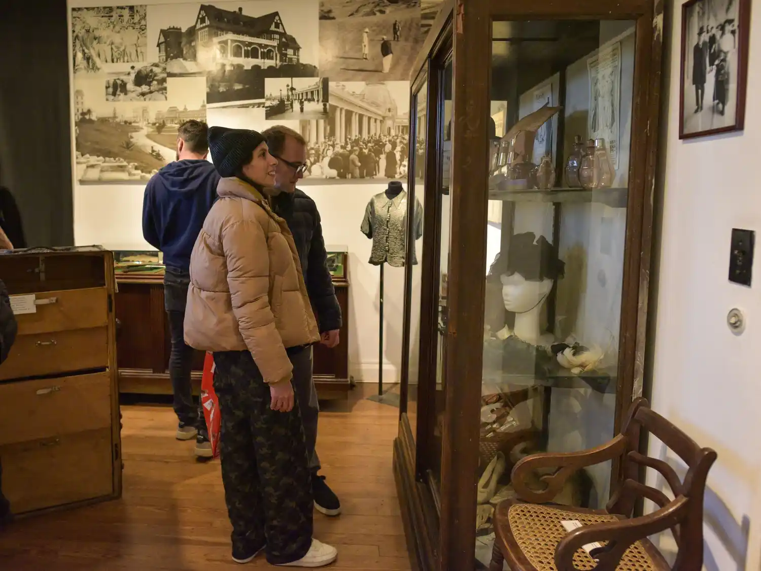 Villa Mitre, dio a conocer su programación cultural de abril.