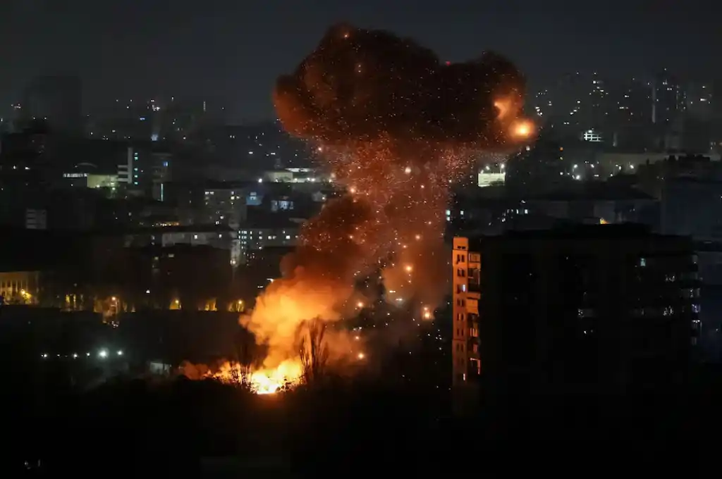 bombardeo sobre kiev 14/11 2