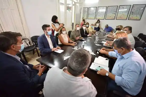 Nueva oferta salarial y el miércoles inician las clases en Entre Ríos