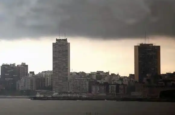 Un domingo gris que invita a quedarse en casa