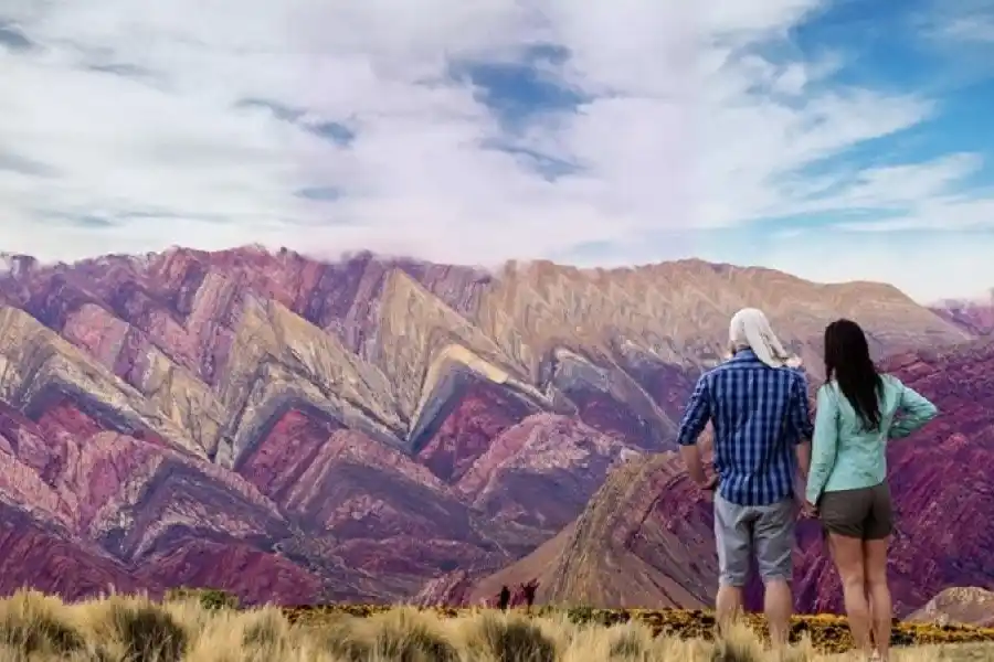 Escapadas cortas para volver y votar: unas 910 mil personas viajaron este fin de semana largo