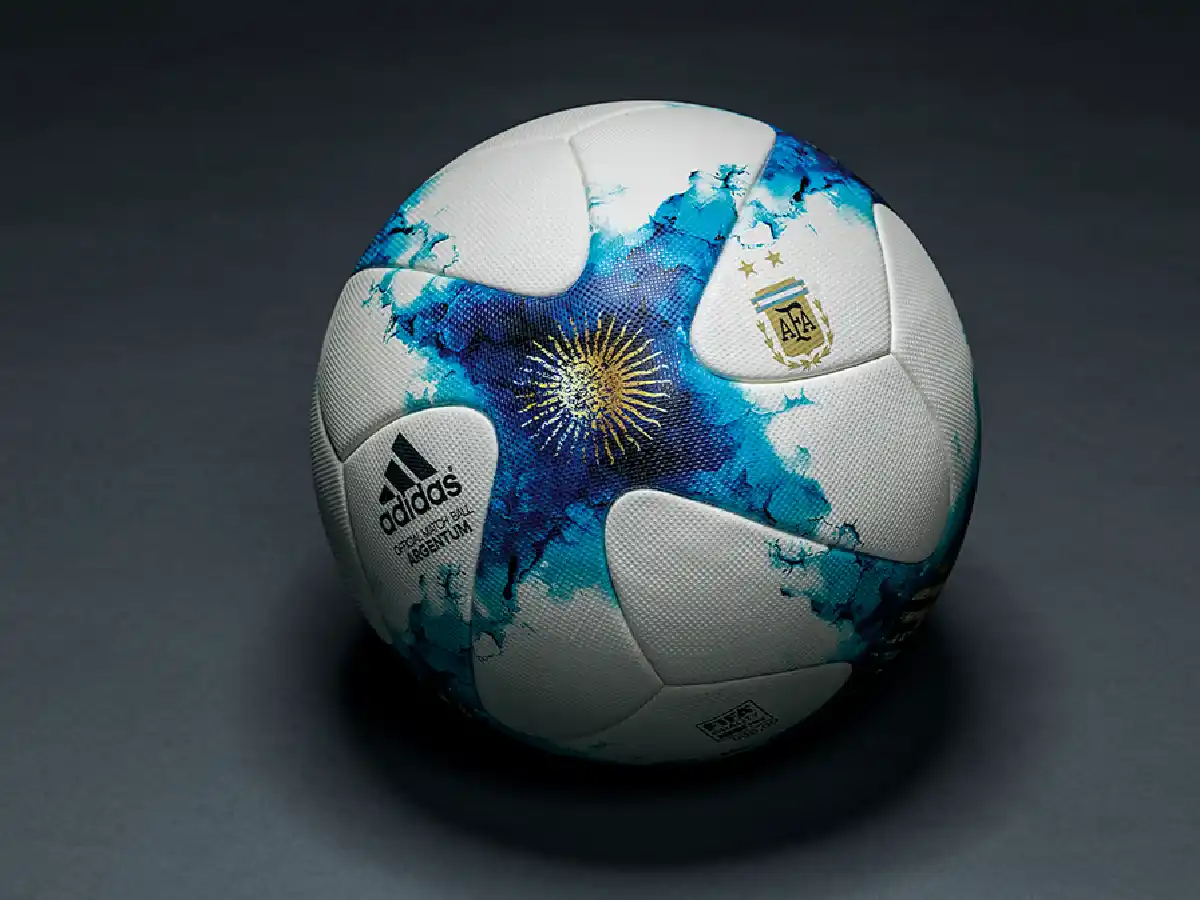 Adidas presentó la nueva pelota del fútbol argentino