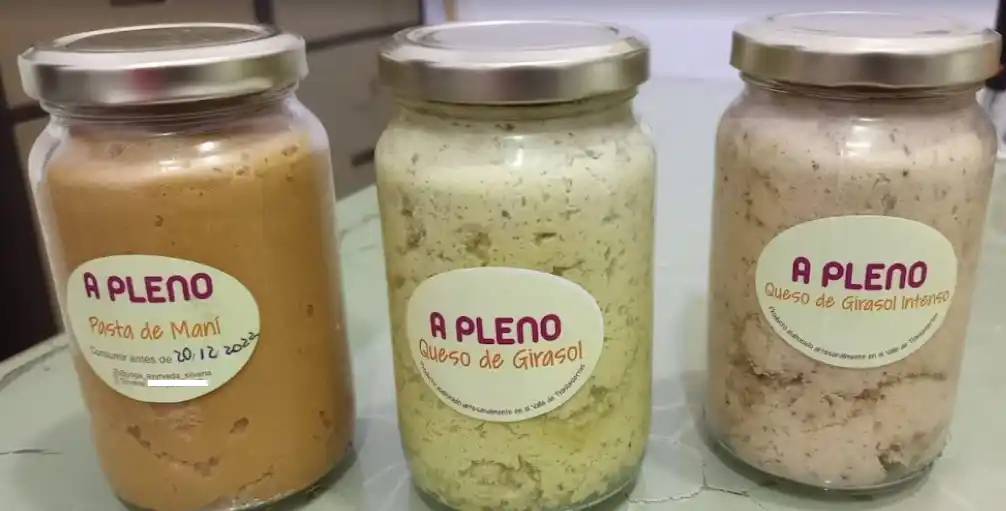 ANMAT emitió un alerta para los productos marca "A Pleno" por sospecha de botulismo