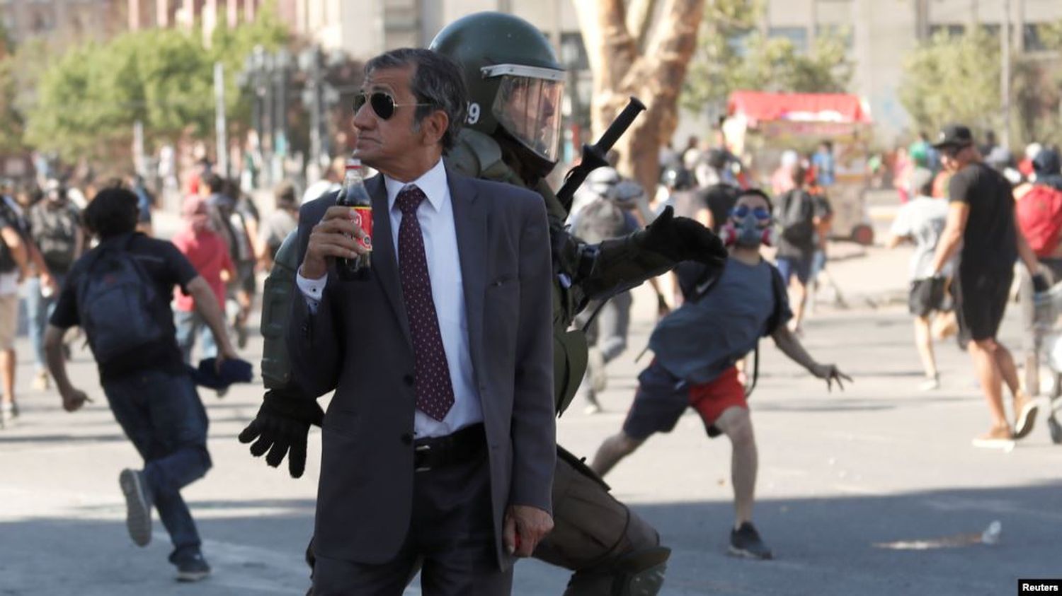 Violentos disturbios en nueva protesta en Chile