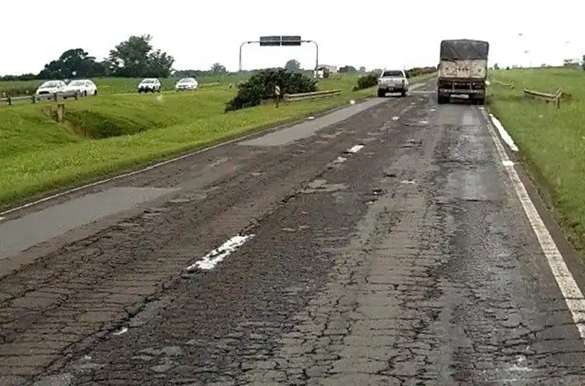 Cansada por el estado de la autopista Rosario – Córdoba, se negó a pagar el peaje