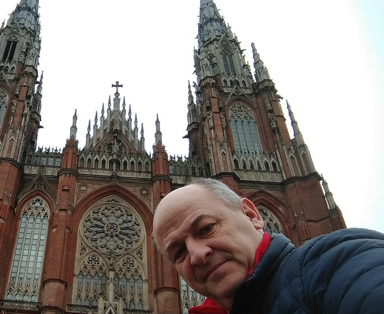 Rosales: Uset en la catedral de La Plata confirmó que va por la reelección y pidió "fuerzas a Dios"