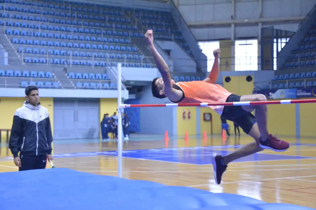 Se realizó la instancia provincial de atletismo de los Juegos Juveniles Formoseños