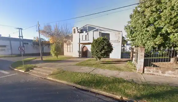 Dañaron las instalaciones de la capilla San Pedro del barrio Villa Dominga