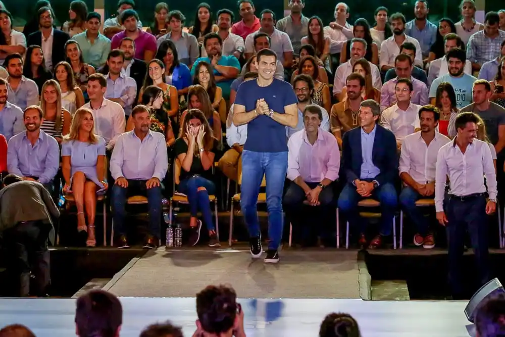 Urtubey propuso dejar atrás una historia de antagonismos "para hacer una Argentina de argentinos"