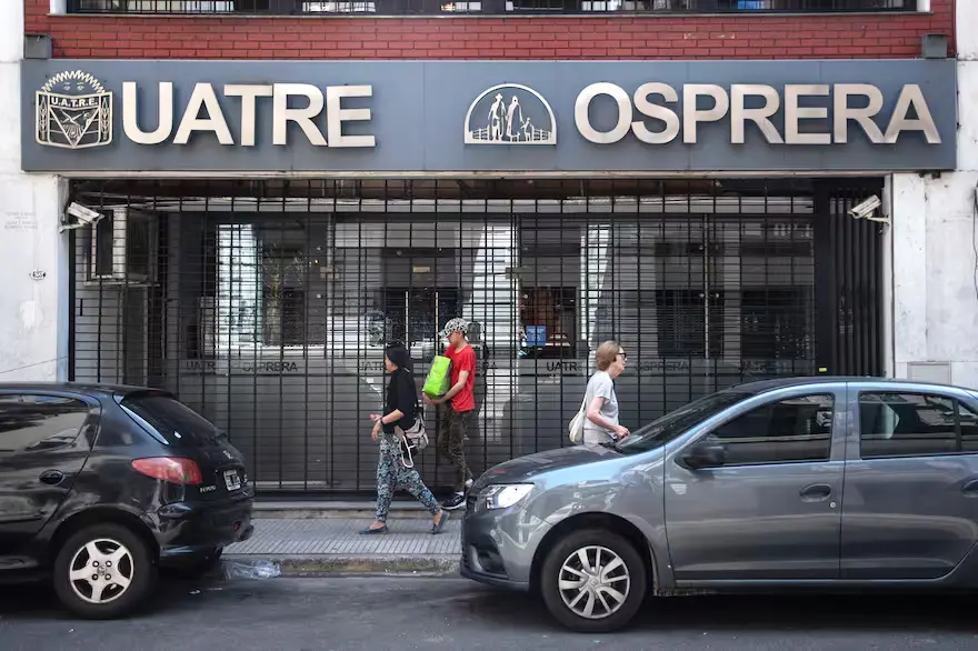 El Gobierno decidió intervenir la obra social Osprera, la tercera más grande del país, tras detectar presuntas irregularidades en el manejo de fondos públicos millonarios.