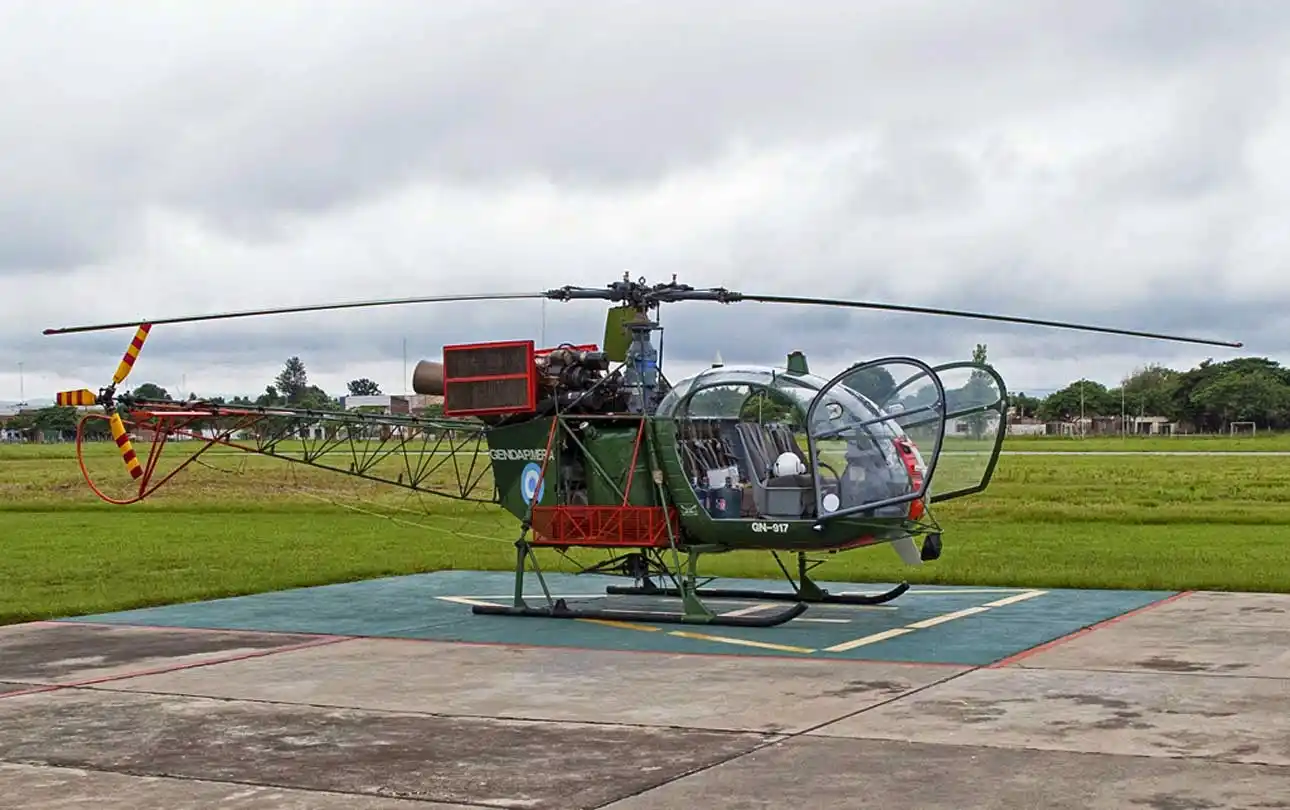 Helicóptero SA-315B LAMA.