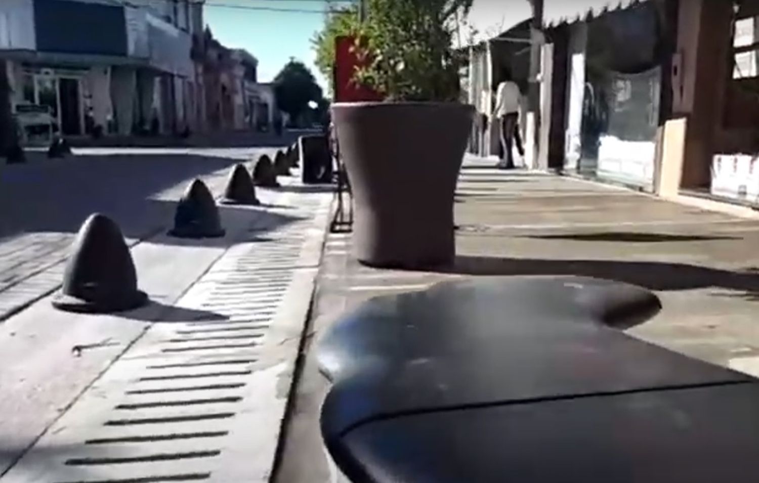Preocupación y quejas por la falta de higiene en la peatonal
