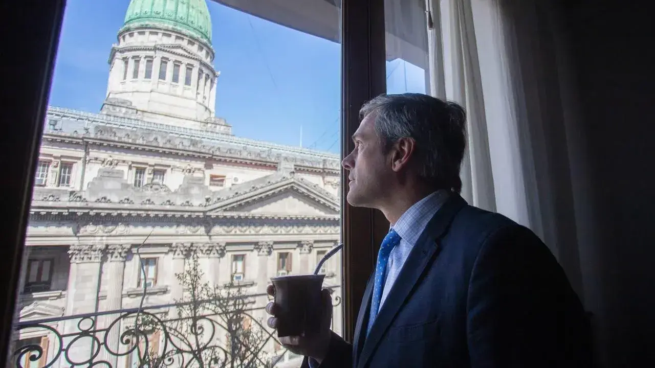 Michel: “El presupuesto 2027 sigue asfixiando a las provincias para someterlas políticamente en el año electoral”