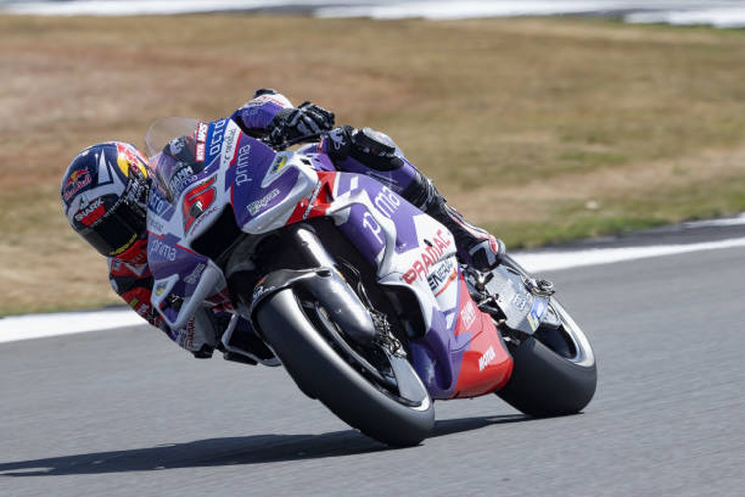 Zarco quedó adelante con tiempo récord en Silverstone