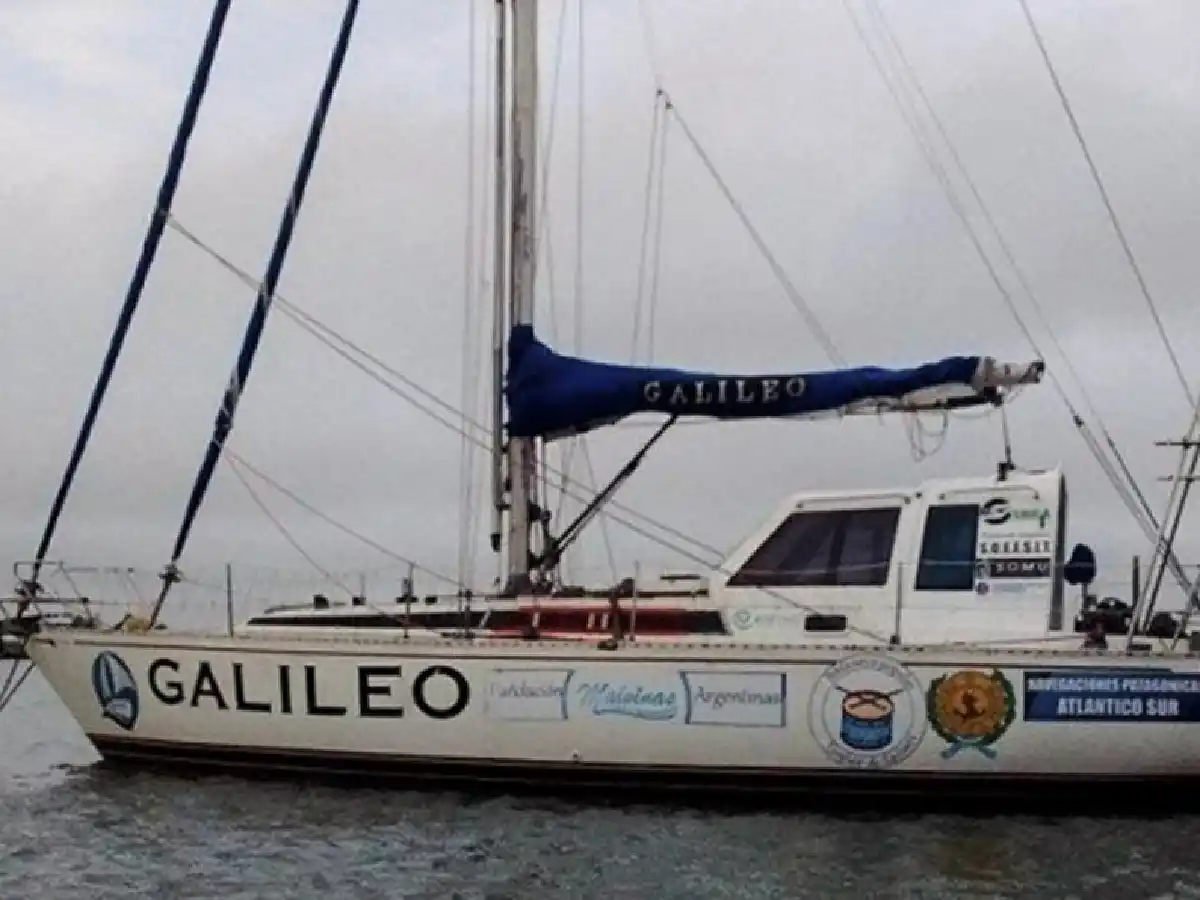 Zarpó de Ushuaia el velero liderado por un veterano de Malvinas que busca llegar a la Antártida