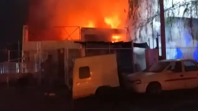 Murió un hombre tras un incendio que se produjo en su casa de zona sudoeste