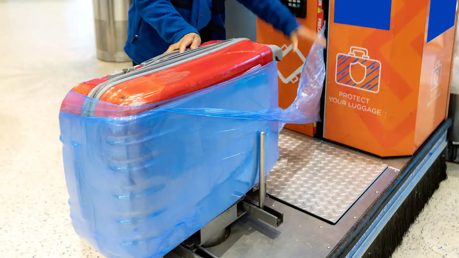 Una nueva prohibición genera alarma entre miles de turistas que viajan en avión: de qué se trata