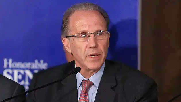 Mañana jura Carlos Rosenkrantz