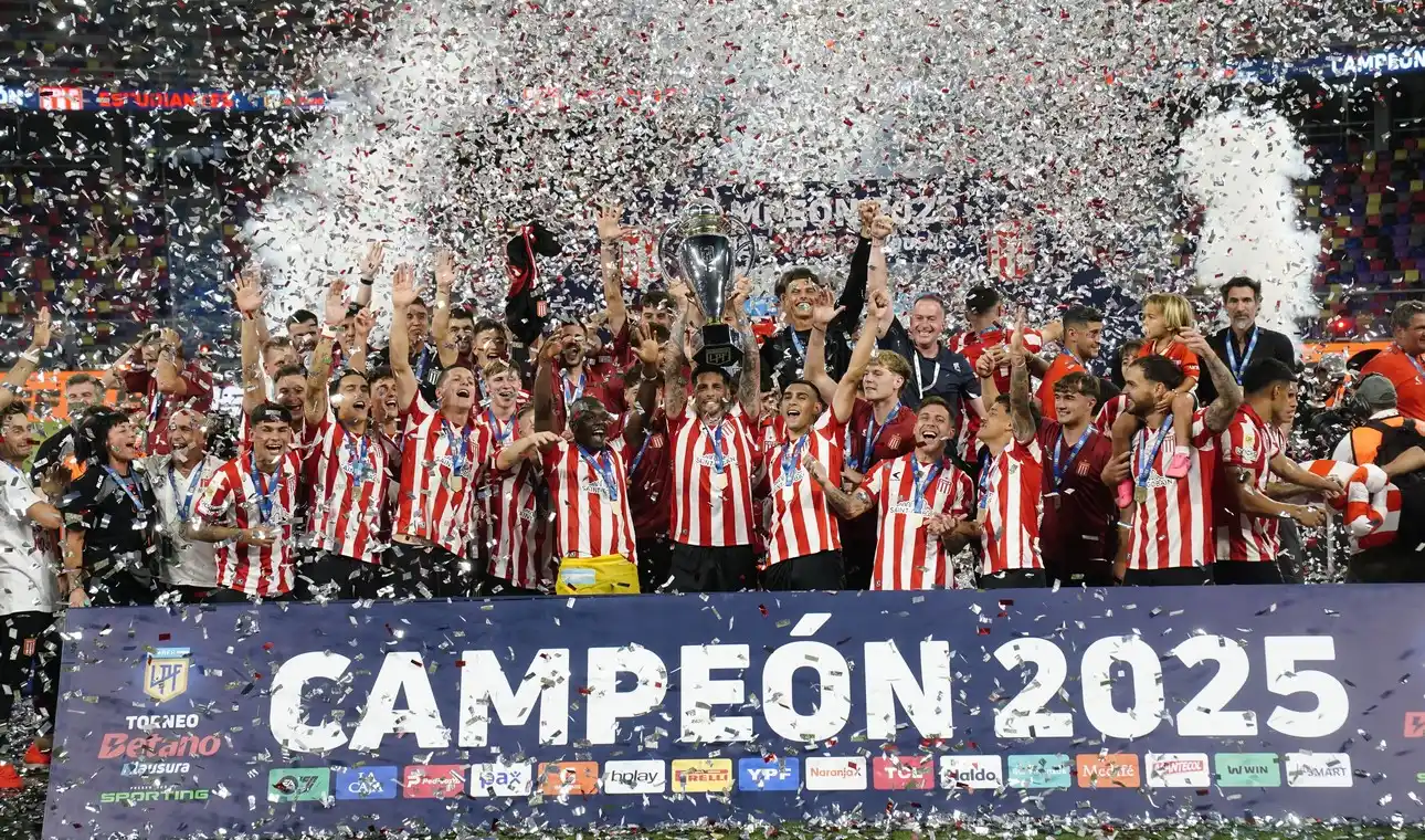 ¡Gloria y cumpleaños! El chascomunense Joaquín Tobio Burgos Campeón del Clausura con Estudiantes