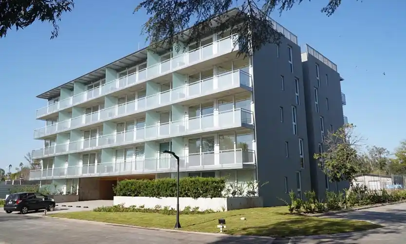 San Gerónimo inauguró el 1º edificio y lanza a la venta su tercer bloque