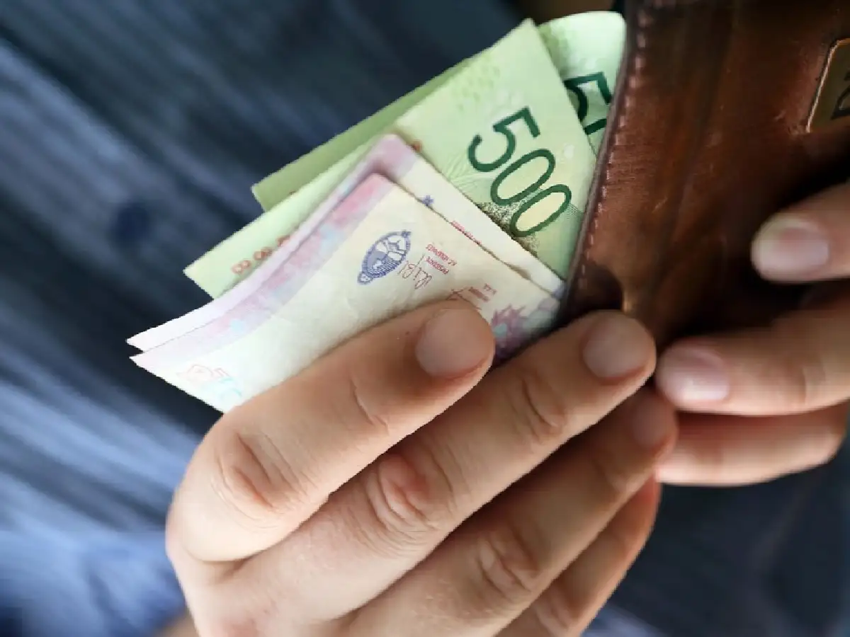 Una mujer de 85 años fue víctima del cuento del tío y le robaron 45000 pesos en Ceres