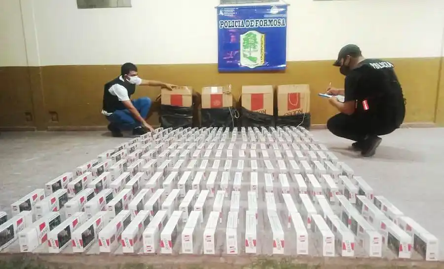 La Policía secuestró un automóvil y 200 gruesas 
de cigarrillos en el barrio San Juan Bautista