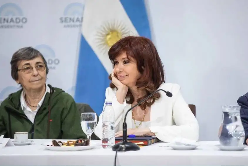 Cristina Kirchner habló por primera vez tras el atentado en su contra: “Estoy viva por Dios y por la Virgen”
