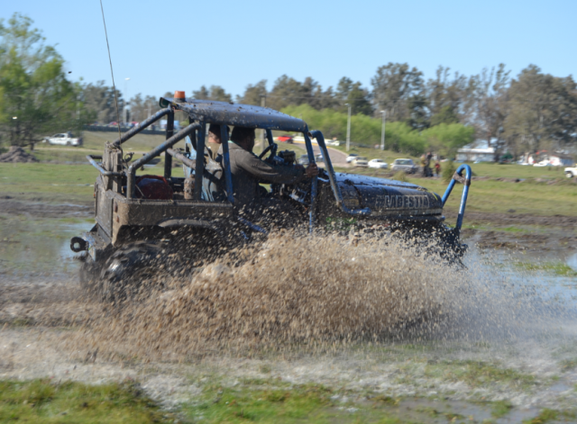 Hoy finaliza el Encuentro de Jeeps
