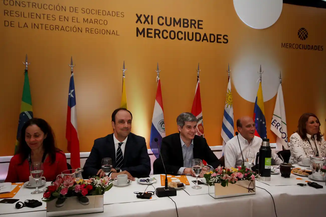 El intendente José Corral asumió la Presidencia de Mercociudades