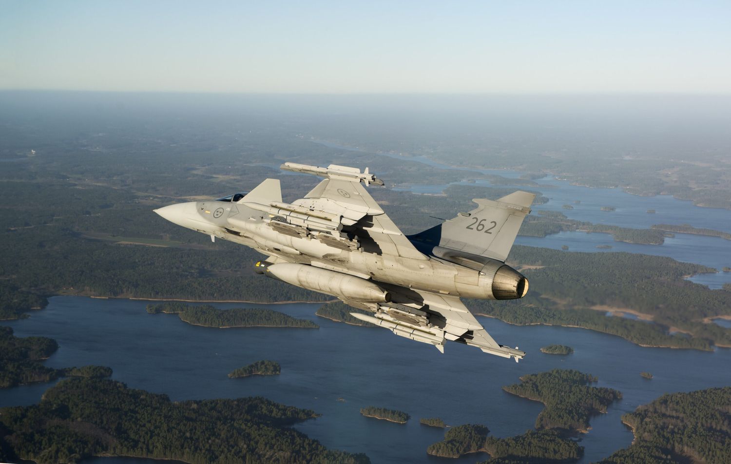 Pilotos ucranianos probarán el JAS-39 Gripen en Suecia