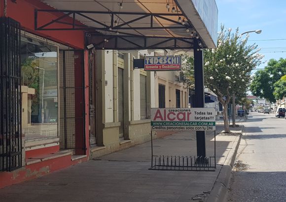 Vuelta a clases: qué tiene Creaciones Alcar para vestir a los alumnos