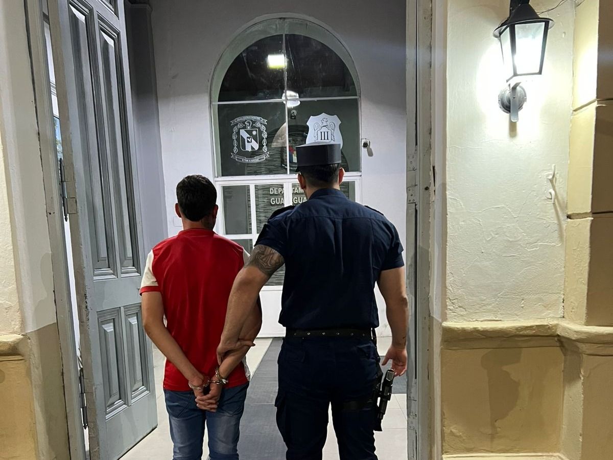 La Policía detuvo a un ciudadano en el marco de un procedimiento autorizado por la Justicia