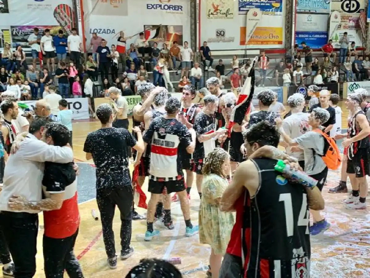 Almafuerte ganó y ascendió a la Liga Federal