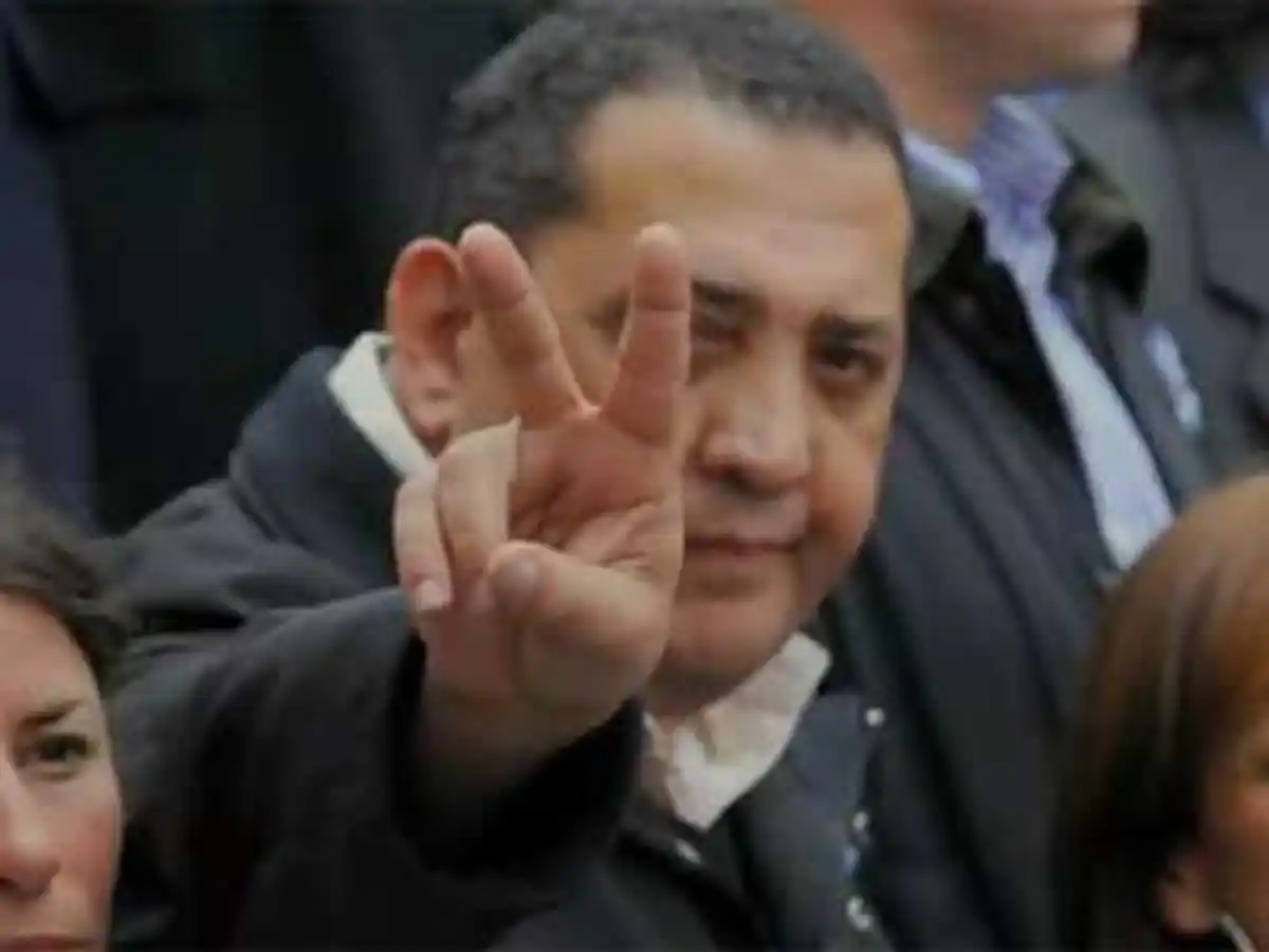 Desde su casa en La Matanza, el condenado Luis D'Elía pidió el indulto presidencial para él y para Milagro Sala