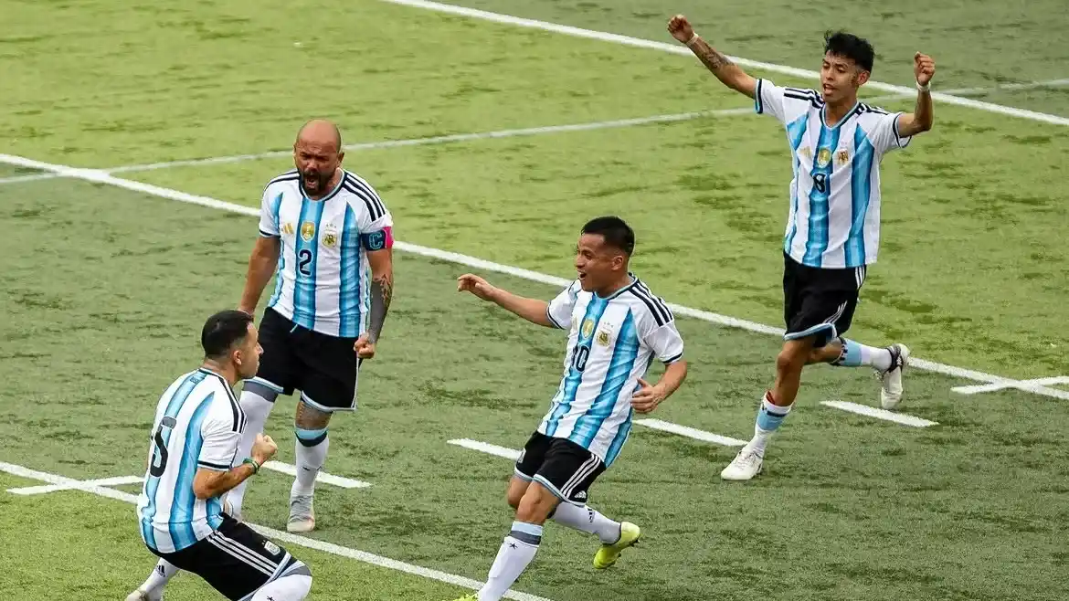 Festejo. De Rodrigo Balquín, en la victoria de Argentina ante Colombia en semifinales