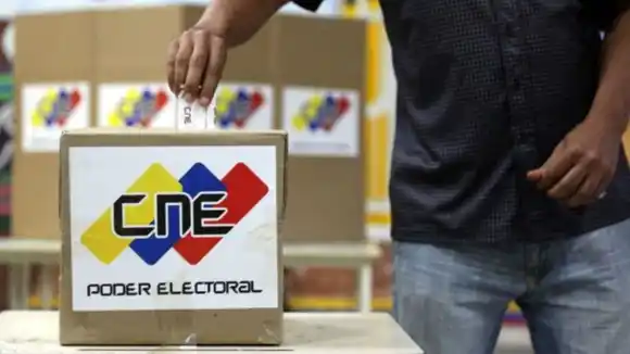 ¡LOS PRESIDENCIABLES! Son más de 30 los candidatos a la silla de Miraflores (+Bio y fotos)