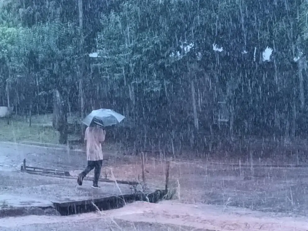 Alerta amarilla por tormentas: el Municipio refuerza medidas preventivas y difunde recomendaciones