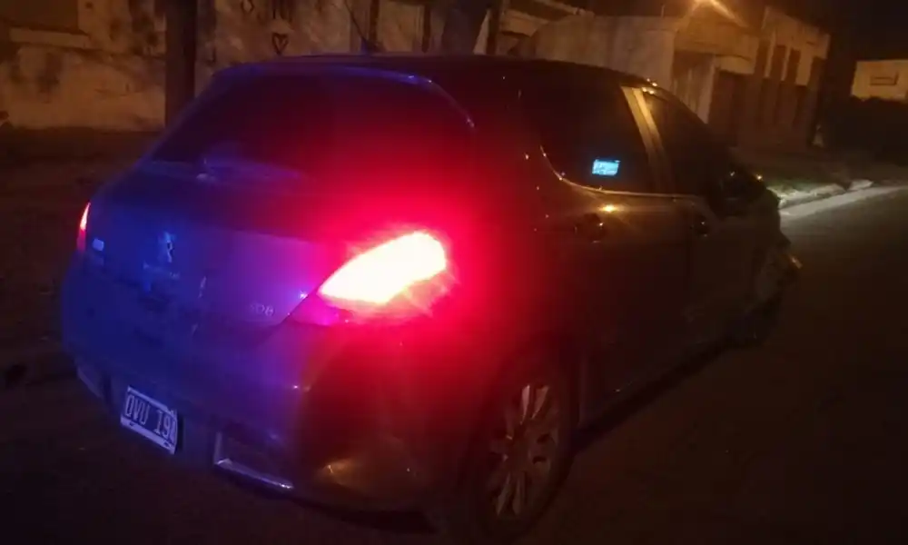 El defensor oficial del Fuero Penal Juvenil de Bahía Blanca conducía alcoholizado y chocó