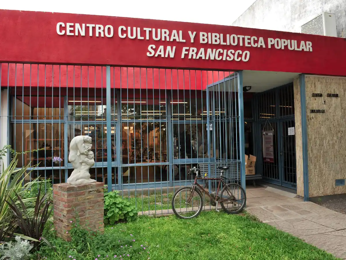 En la Biblioteca Popular esperan los fondos para poder viajar a la Feria del Libro