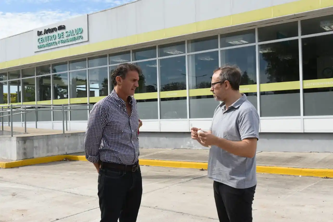 Coronavirus: En Tres de Febrero, Valenzuela y Katopodis recorrieron obras del Hospital Modular de Emergencia