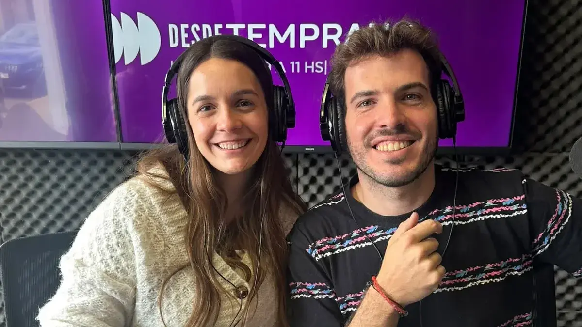 Victoria Reinoso y Nacho Ibarguren. Visitaron "Lo dije o lo pensé", en Ecos Radio